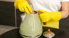 Make Your Kettle Shine Like New: An Easy Way to Remove Limescale in 10 Minutes