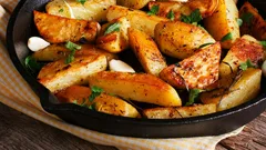 The Secret to Perfect Crispness: What Oil Should You Really Use to Roast and Fry Potatoes?